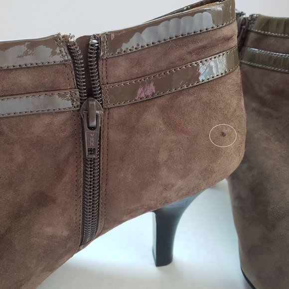 Sofft Taupe Ankle Boots Size 11 - Picture 3 of 6